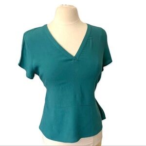 Chelsea28 Green Tie Back V-Neck Shirt Size Small